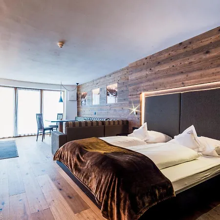Garni Rosengarten Hotel 3*