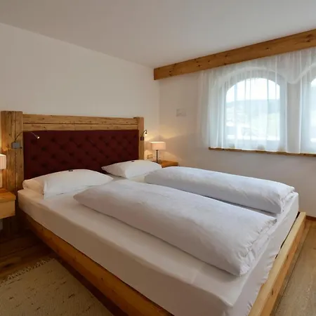 Hotel Garni Rosengarten Wolkenstein in Gröden